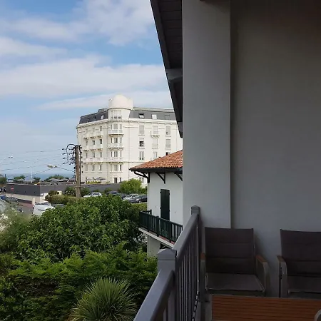 Bed & Breakfast La Maison De La Cote *