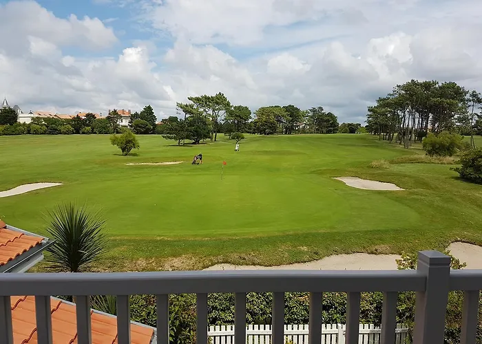 La Maison De La Cote فندق مبيت وإفطار